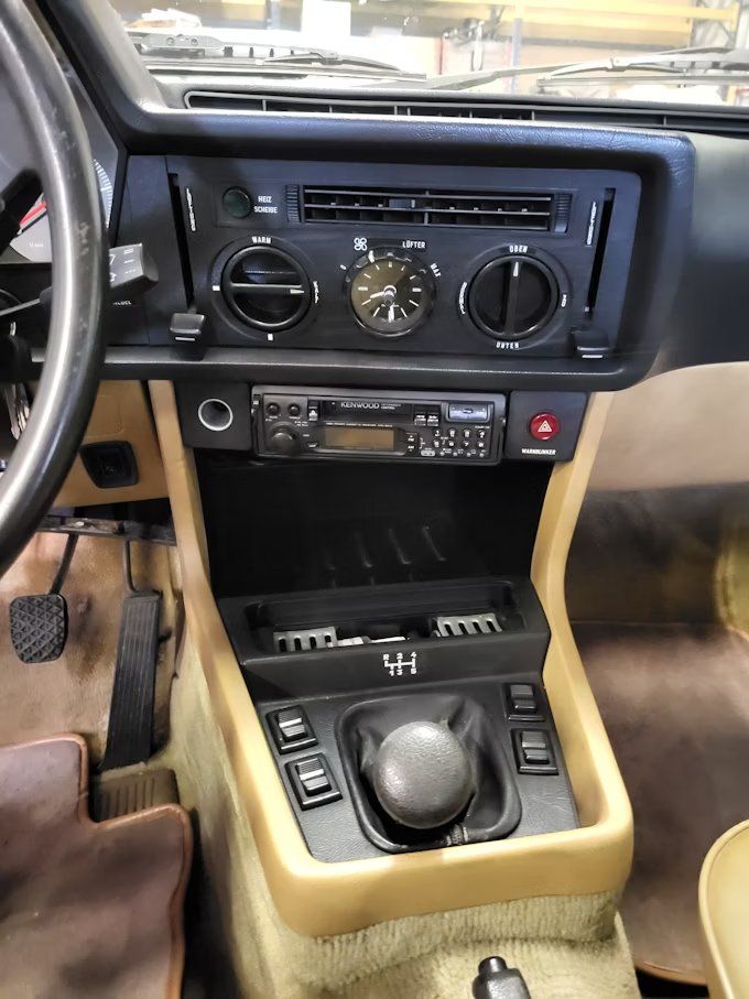 BMW Automobili: BMW 630 CS Oldtimer – Usato da Diessenhofen venduto da Osio 3