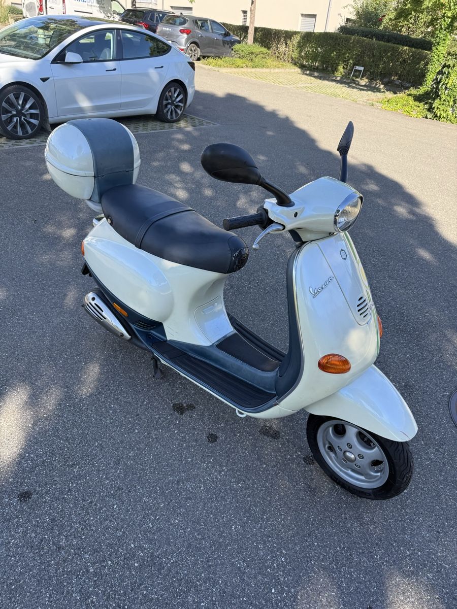 Piaggio Scooter: PIAGGIO VESPA 50 ET4 – Usato da Winterthur venduto da Fabio_46 1