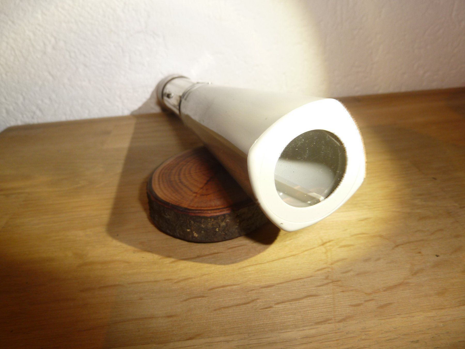 Lampade: Vintage Hand Fernlicht Lampe – Usato da Hochfelden venduto da swissice 2