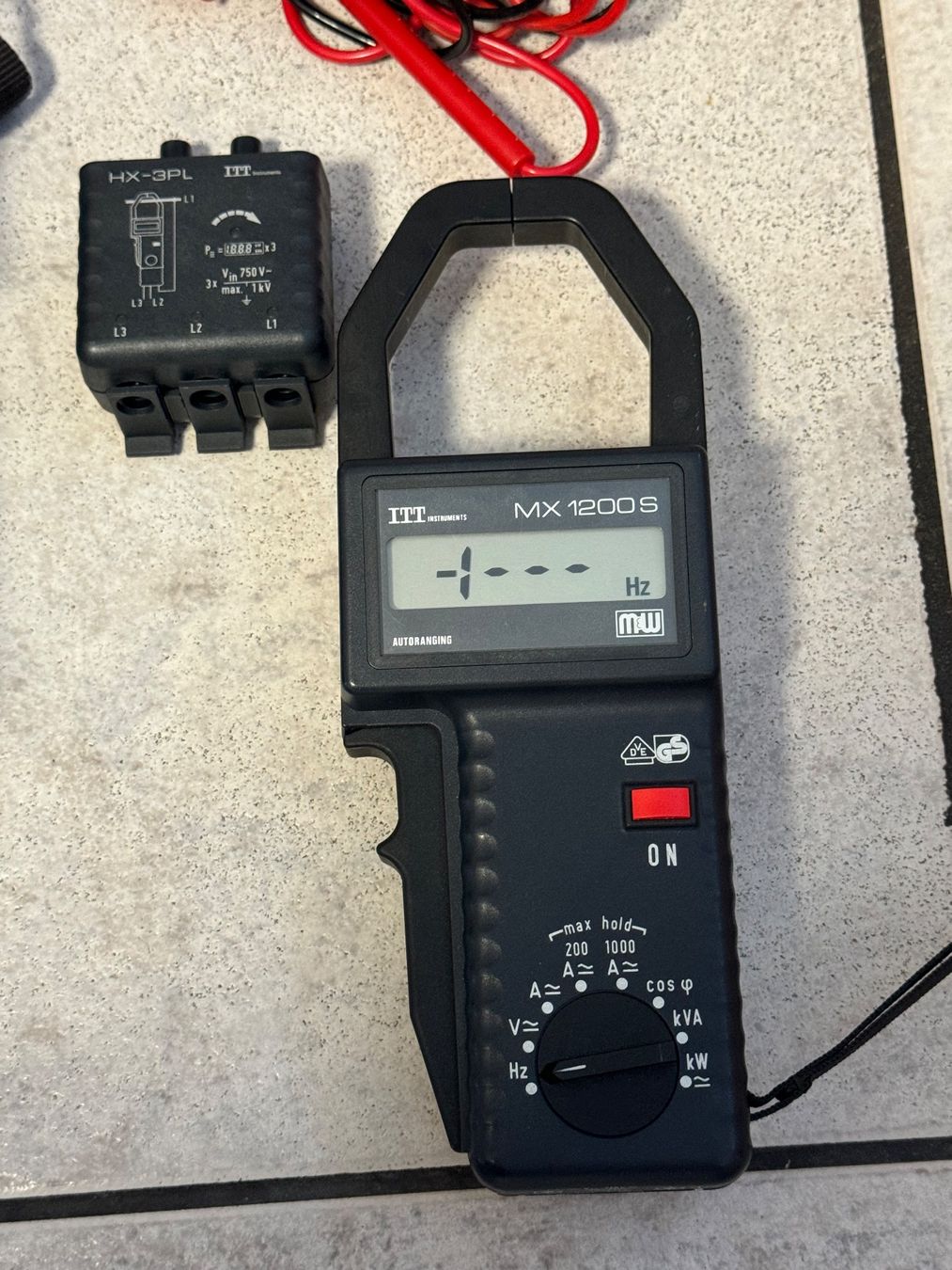 Misurare: ITT Instruments MX 1200S Digitales Klemmmultimeter – Usato da Kaiseraugst venduto da Drasa 3