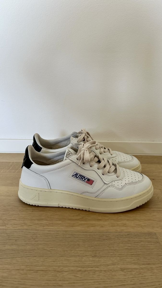 Autry Scarpe da uomo: Autry Medalist Sneaker – Usato da Münsingen venduto da Tobias200048