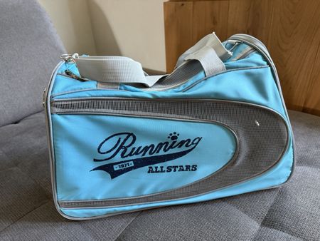 Per Bag Running All Stars blue like new condition