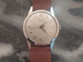 Nivada DISCUS - automatique - cadran blanc type Explorer