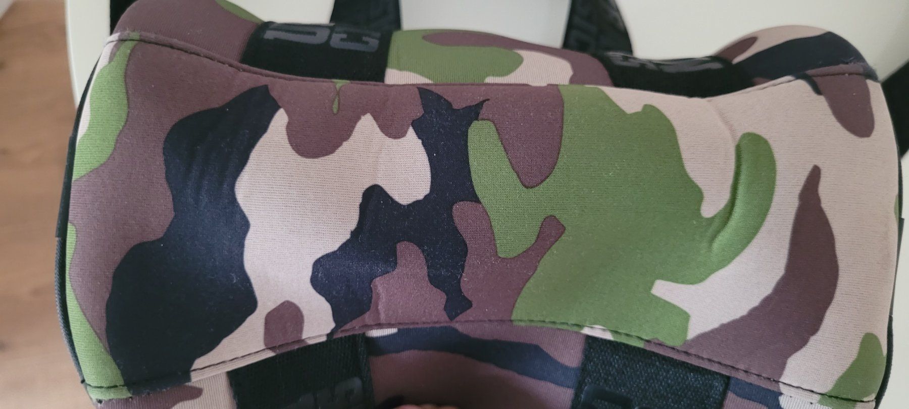 Borse: Coole Urban Classics Umhängetasche, Camouflage Muster – Usato da Metzerlen venduto da Manta81 2