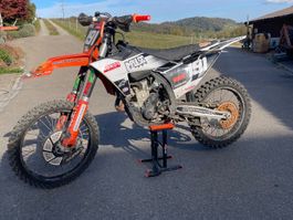 KTM 250 SX-F 2024