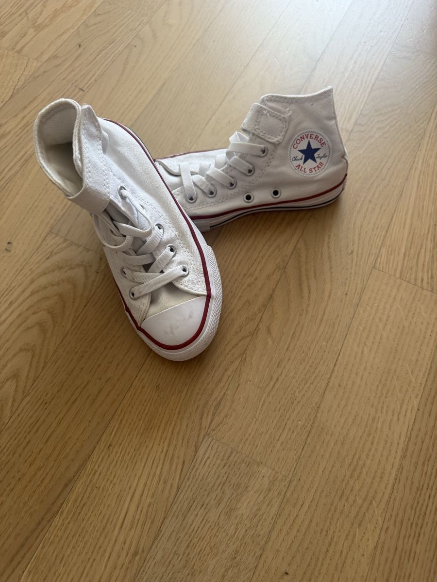 Scarpe da uomo: All Star gr 29 – Usato da Lufingen venduto da FilipaPCD
