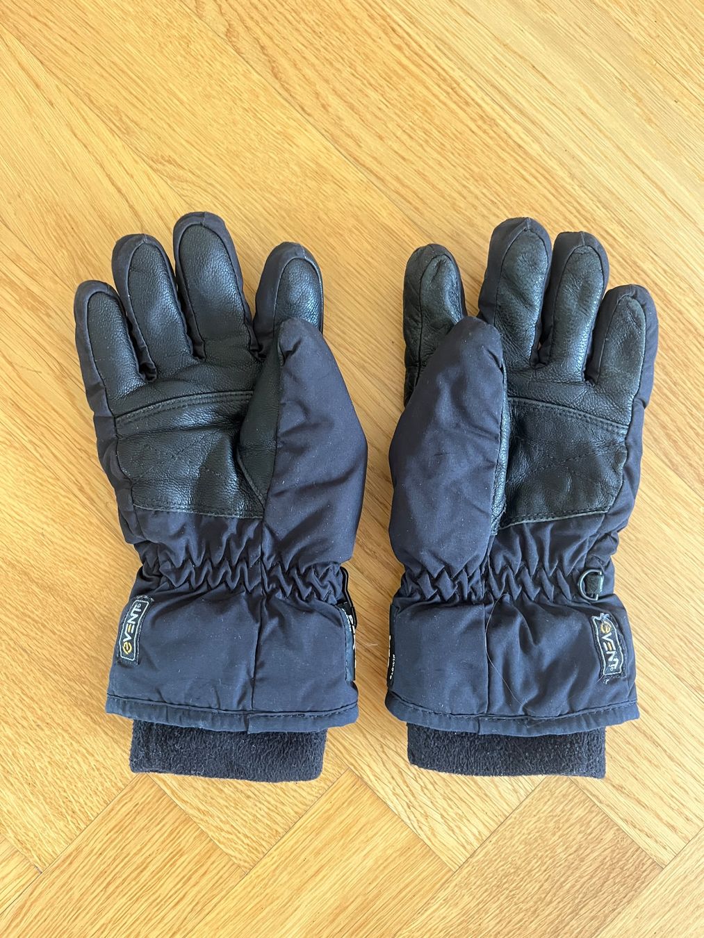 Reusch Handschuhe & Handstulpen: Reusch Skihandschuhe Fingerhandschuhe Schwarz – Gebraucht aus Zürich von bretxo 2