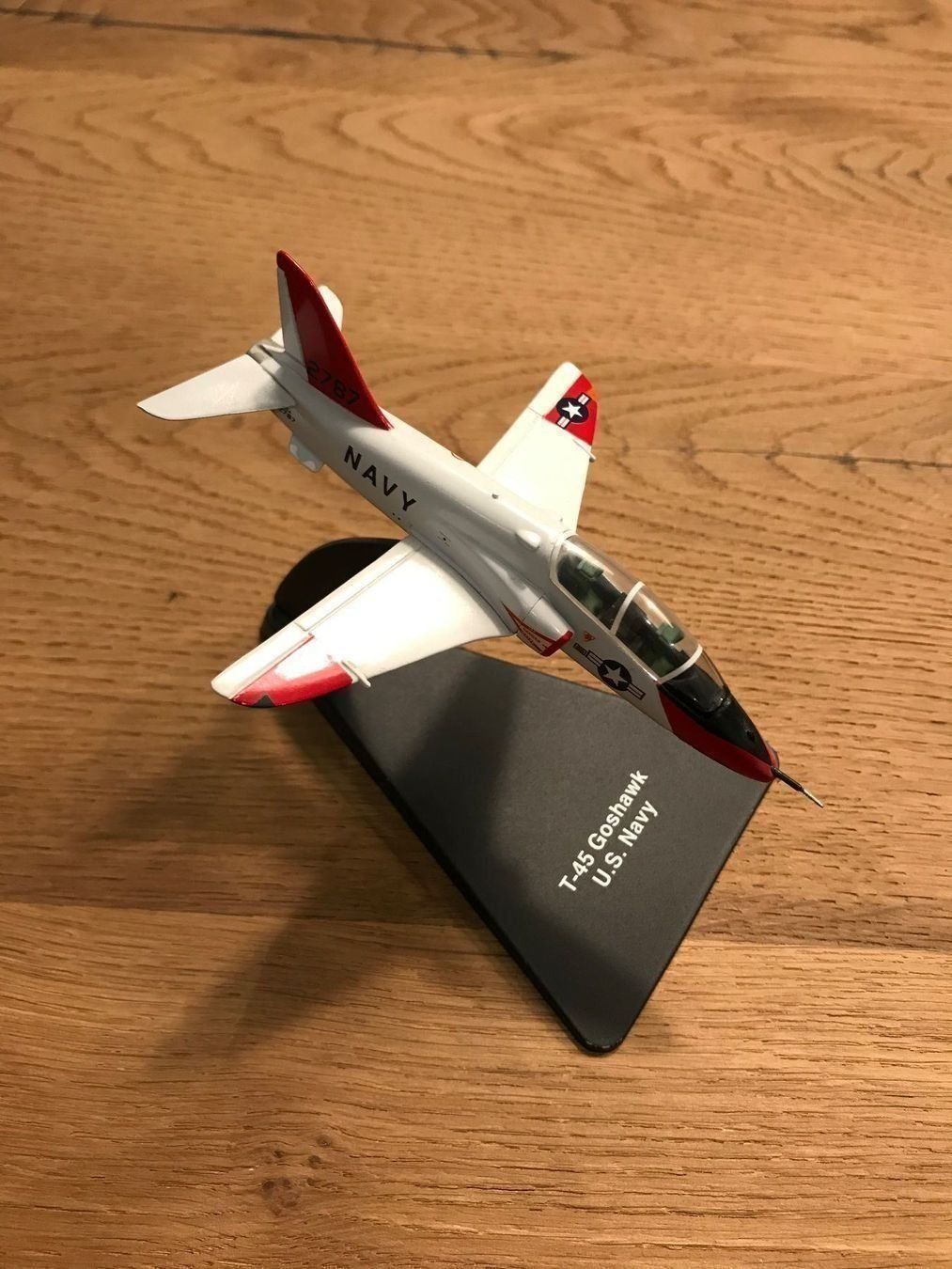 Kits de montage: T-45 Goshawk "U.S. Navy" Flugzeugmodell – D'occasion à Kloten par Bargainhunter_2012