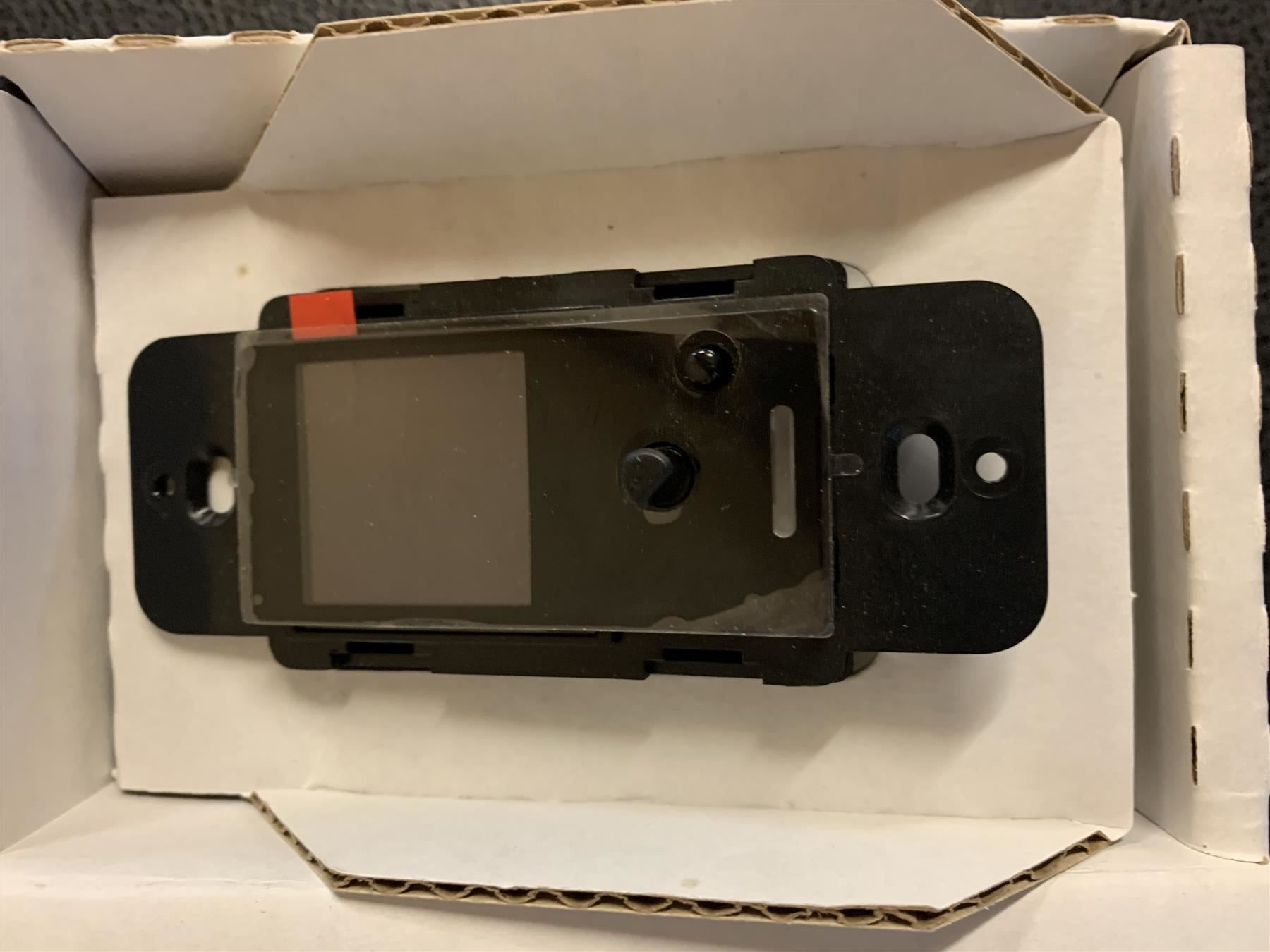 Steuerung: Audio-Controller ATTEROTECH AXON C1 – Neu (gemäss Beschreibung) aus St. Gallen von moving_st.gallen