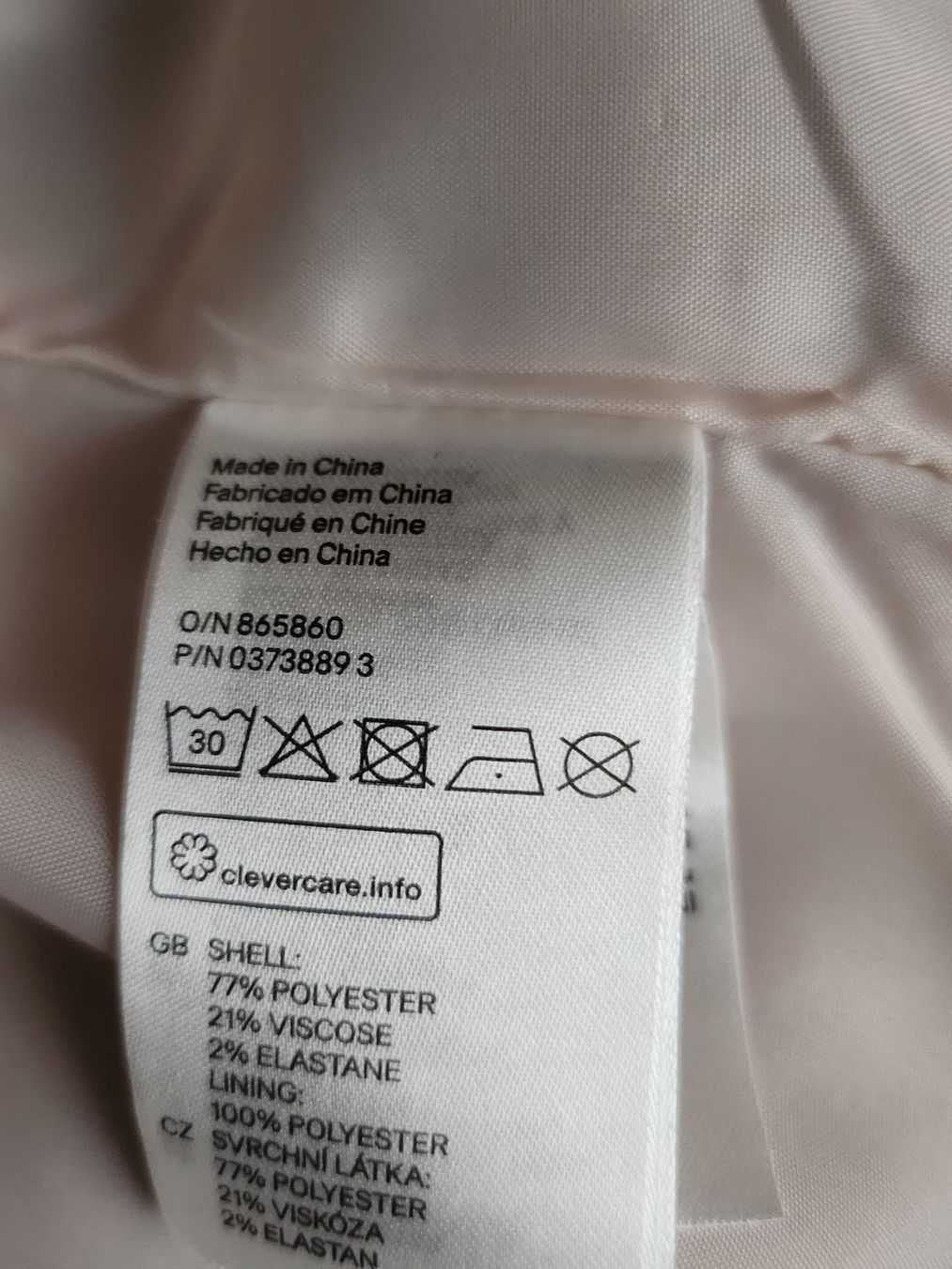 H&M Giacche: neuwertiger Blazer Gr. 42, hellgrau, passt bei Gr. 38/40 – Nuovo (secondo la descrizione) da Nebikon venduto da zesette 3