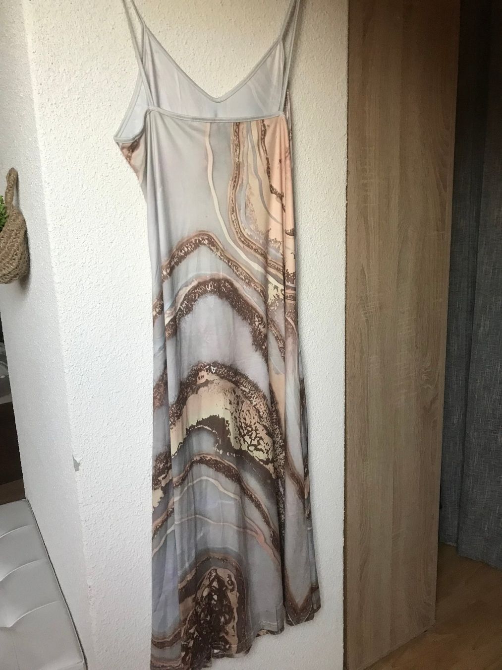 Vestiti: Robe – Usato da Gorgier venduto da chahn 1