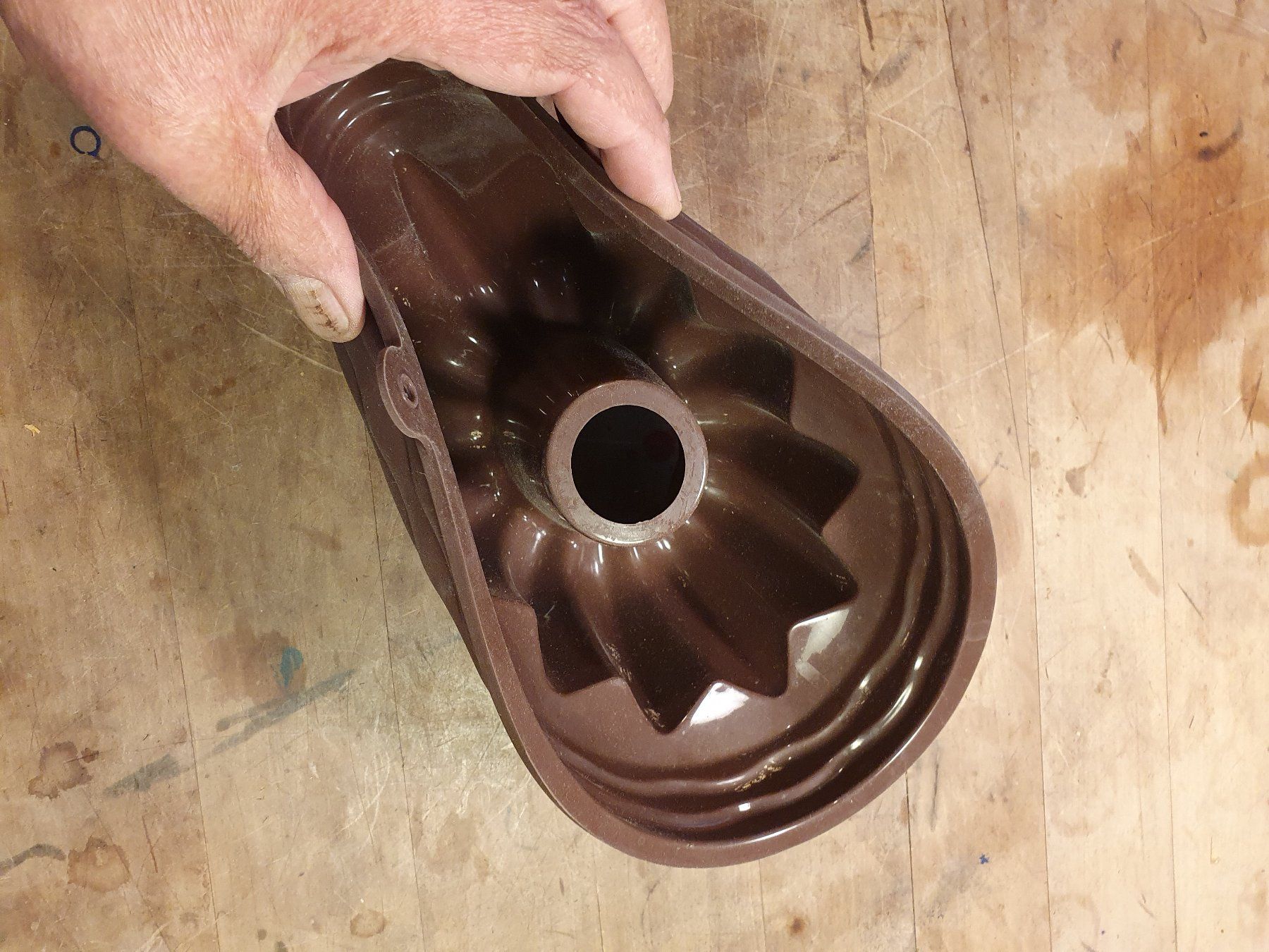 Teglie da forno: Gugelupfform Kunststoff – Usato da Zürich venduto da loosebone 4