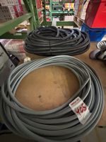 Posten mit Elektrokabel und Schlauch (Lot 405) 8108 Dällikon