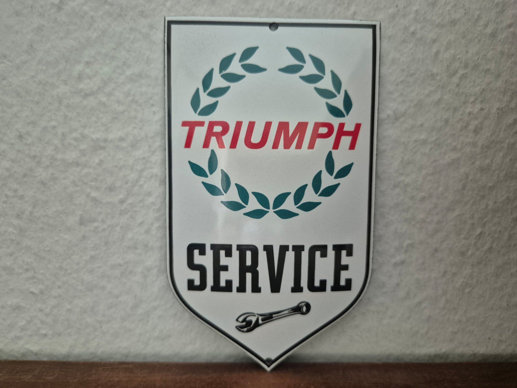 Triumph Insegne: Emailschild Triumph Service Motorrad Logo Emaille Schild – Nuovo (secondo la descrizione) da Schaffhausen venduto da pfanis09 1