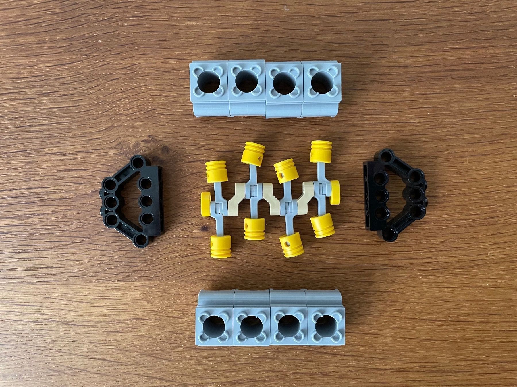 Lego Kit di costruzioni: Lego Technic - Motorenblock – Usato da Salmsach venduto da ram82