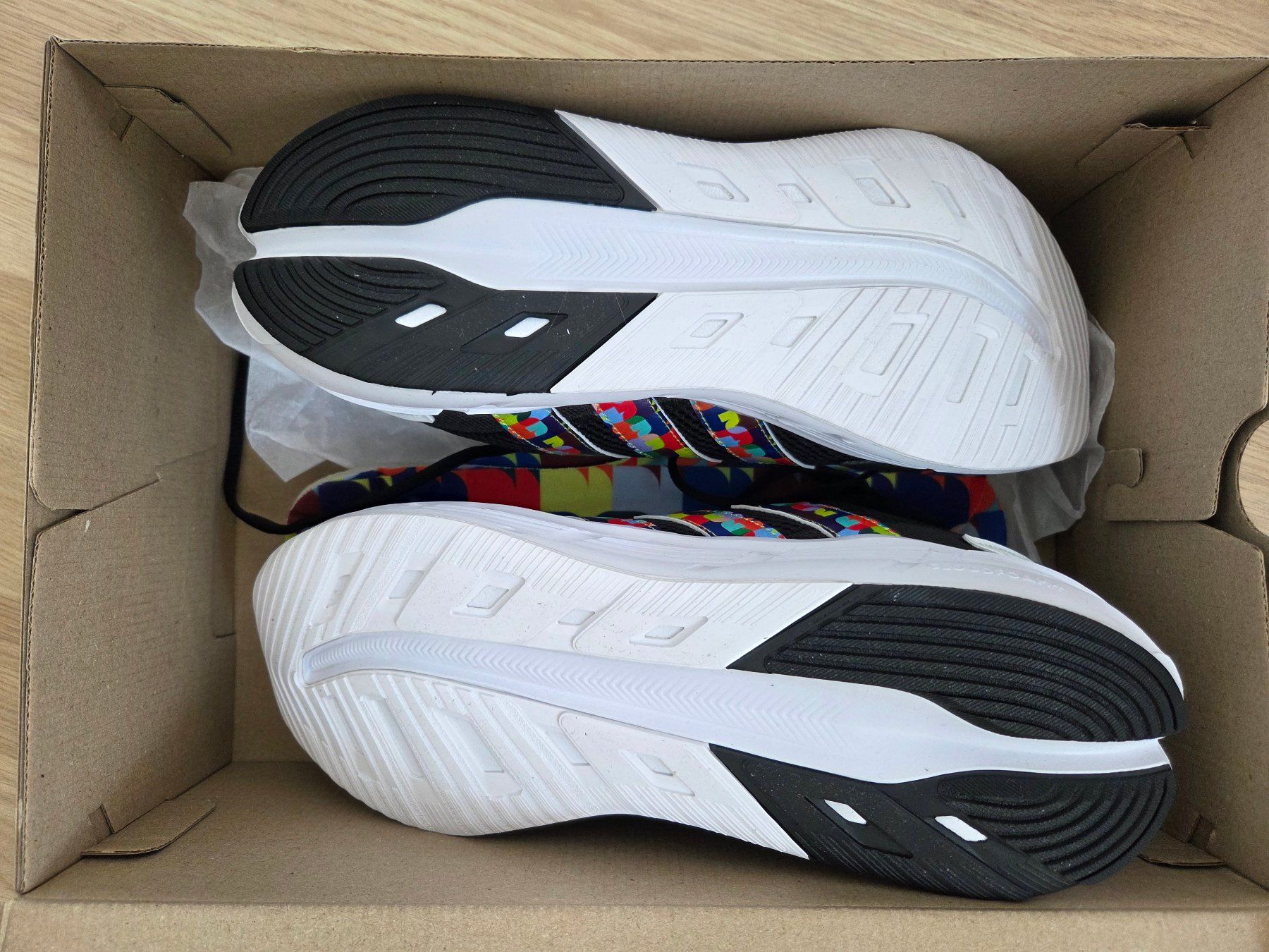 Adidas Herrenschuhe: ADIDAS - Astrastar Schuh - 46 – Neu und originalverpackt aus Zürich von nauj_b 2