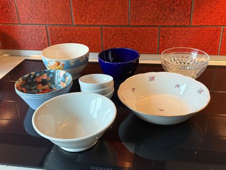 12 Schalen (Salat, Müesli, Kochen, Dessert, Kochen)