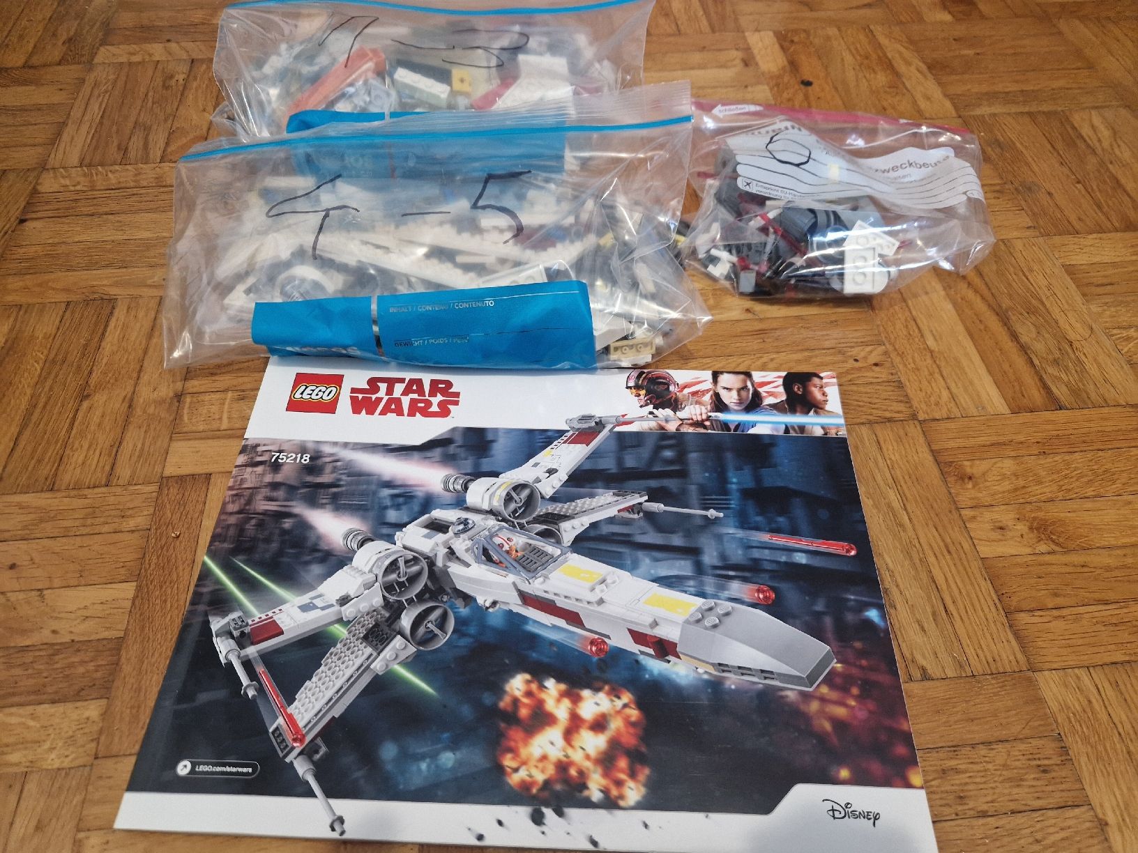 Lego Kit di costruzioni: Lego Star Wars 75218 X-Wing – Usato da sierre venduto da Sikair