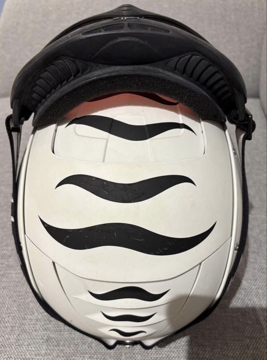 Caschi: Casque de ski Bogner Flames + masque Bollé, taille S – Usato da Chavannes-Renens venduto da Meilina.R17 1
