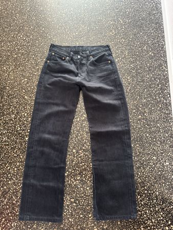 Original vintage levi’s 501 black jeans w25-26 