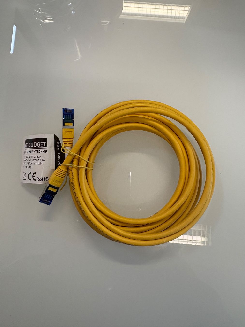 Cavi: Netzwerk Kabel Cat6 5 Meter – Nuovo e nell'imballaggio originale da Hedingen venduto da Luana02