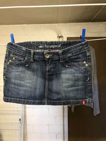 1 Dame jeans Jupe DENIM grösse 40