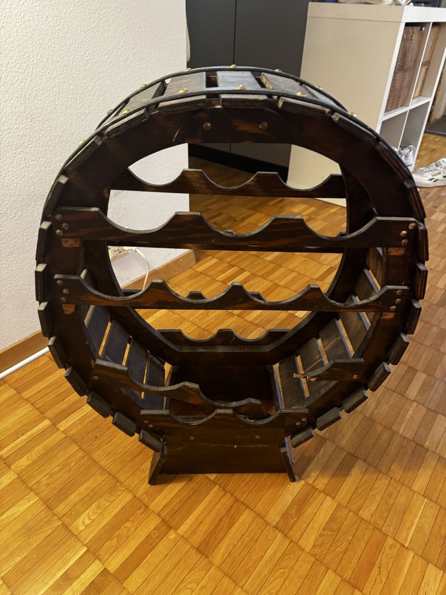 Scaffali: Weinfass Weinflaschenhalter Regal Holz Stehend – Difettoso da Zürich venduto da Bojana
