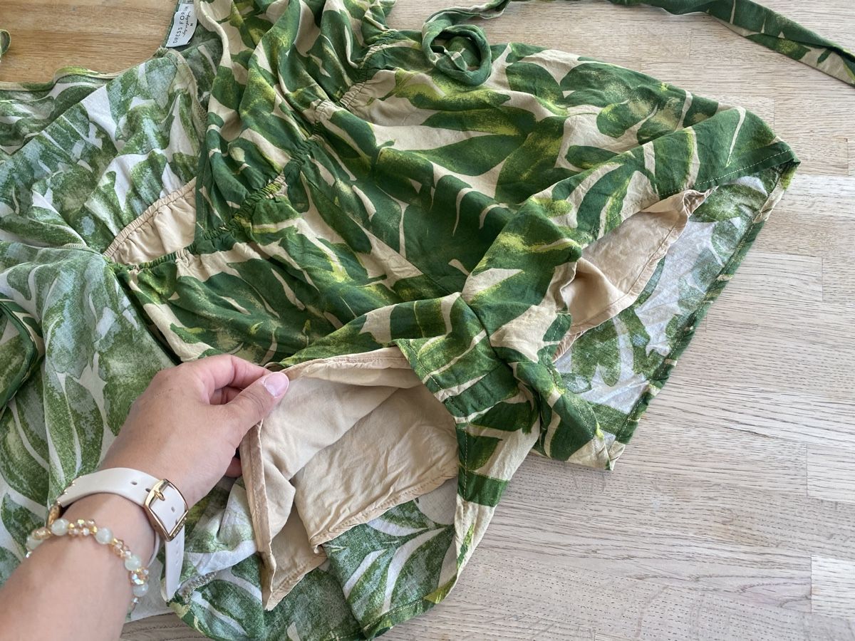 Tute: Tropical kurzer Jumpsuit grün/beige – Nuovo (secondo la descrizione) da Lachen SZ venduto da MAYJA 2