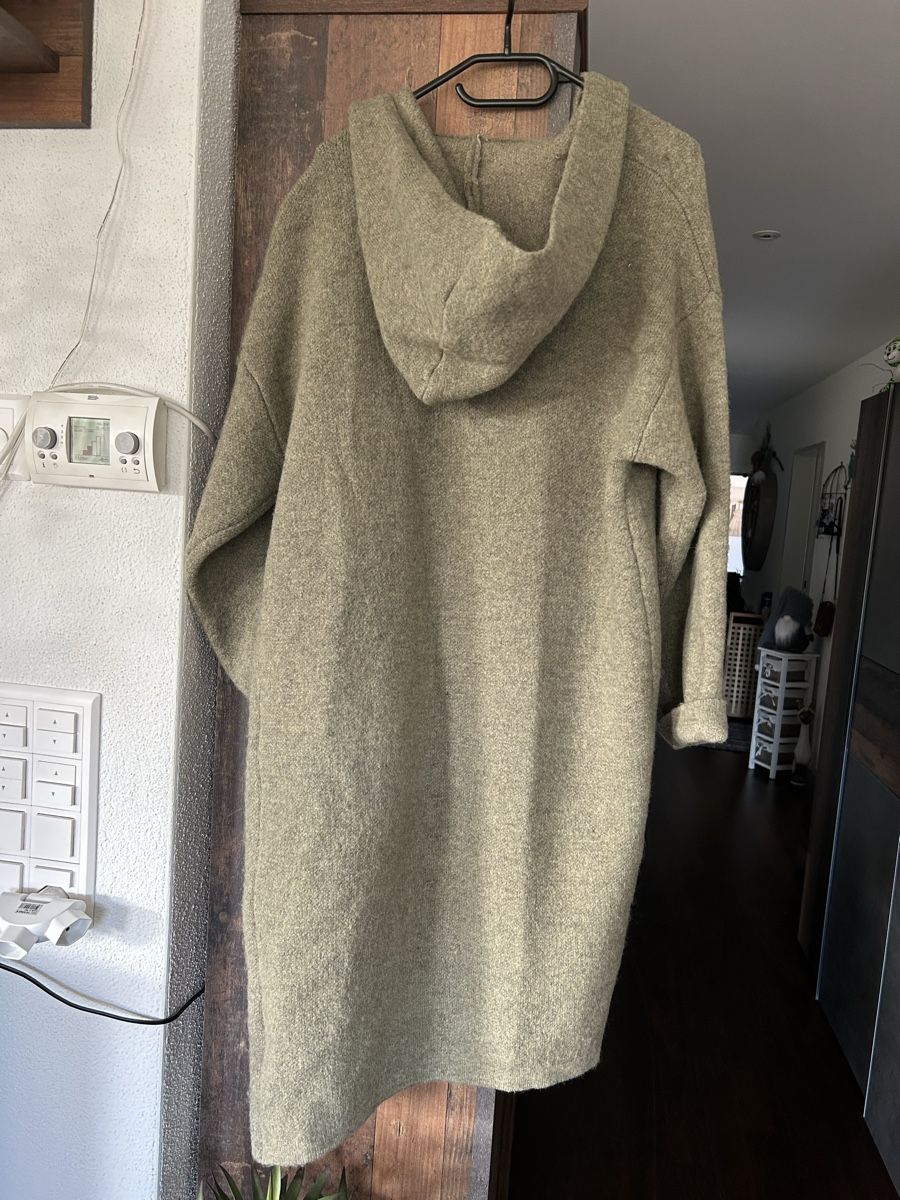 Mäntel: Marée Atelier Strickmantel mit Kapuze, Grösse TU – Neu (gemäss Beschreibung) aus Beringen von Sternli650 1
