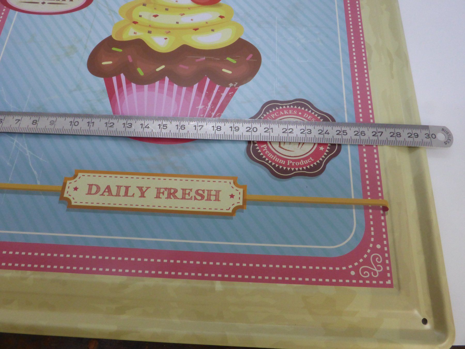 Insegne: Plaque métal décor CUPCAKE DE 2023 – Usato da Porrentruy venduto da Kim017 5