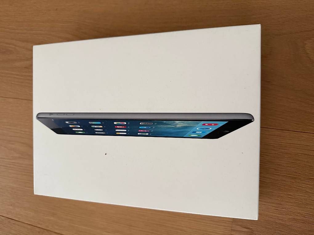 Apple Tablet PC: Apple iPad Wi-Fi 128GB - model A14474 – Usato da Belp venduto da SCF_87 2