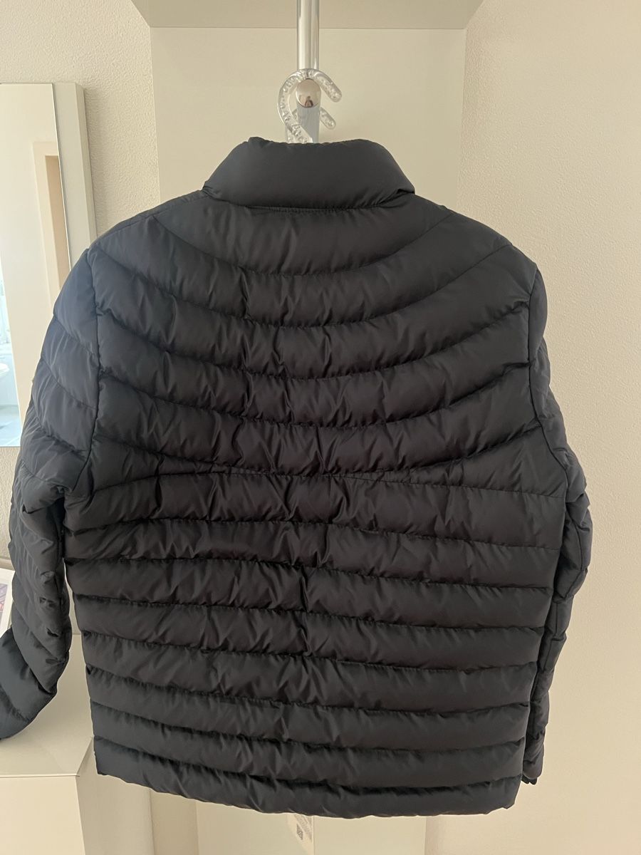 Moncler Giacche: Moncler Steppjacke Dunkelblau – Nuovo (secondo la descrizione) da Zürich venduto da abi_d8rr 2