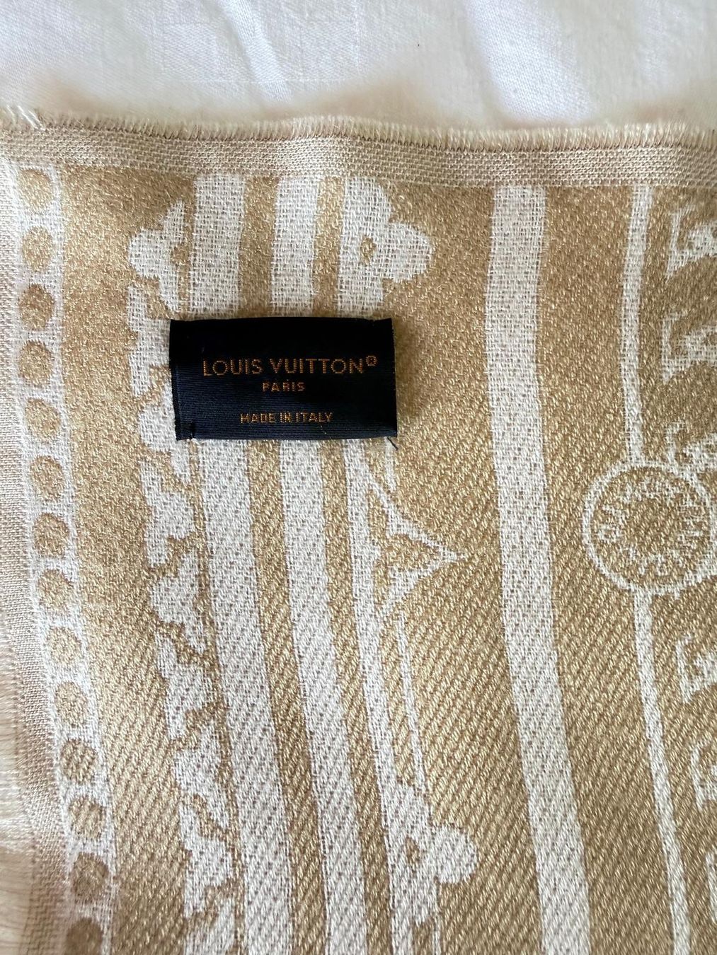 Louis Vuitton Foulard & Sciarpe: Louis Vuitton Schal, Amazingram, Wendeschal – Usato da Oberarth venduto da SSS. 6