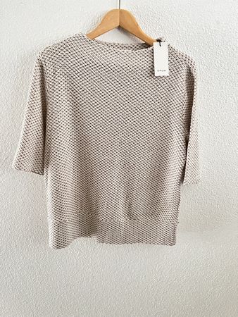 Neuer Opus Pullover mit Etikette