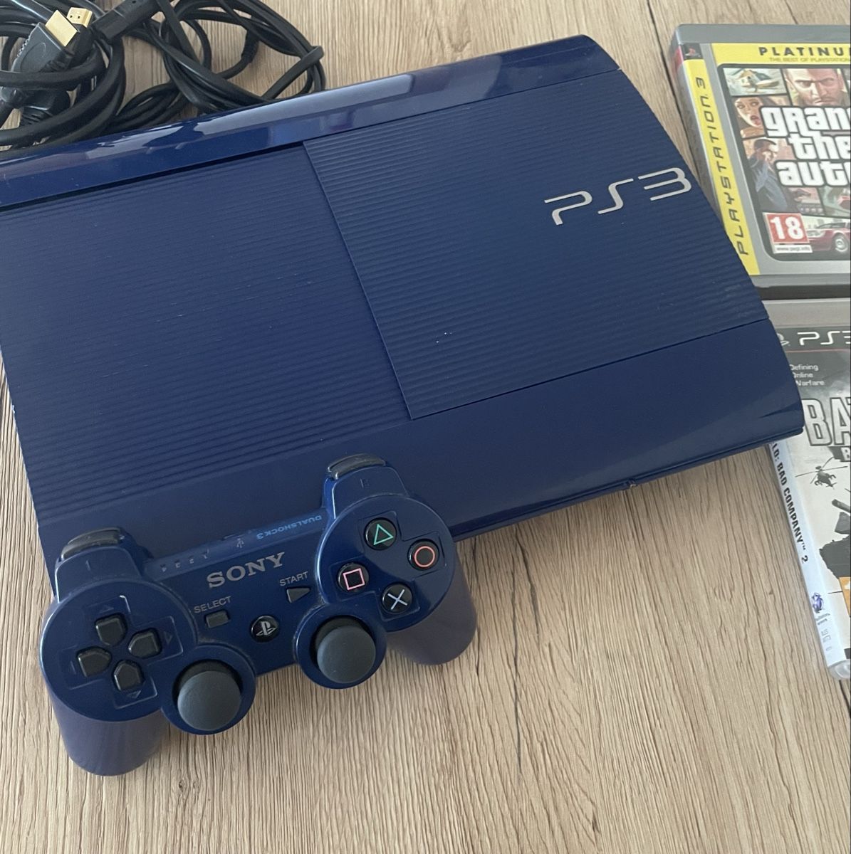 Sony Console: SONY PLAYSTATION 3 SUPERSLIM BLAU – Usato da Plons venduto da wartauchris 2