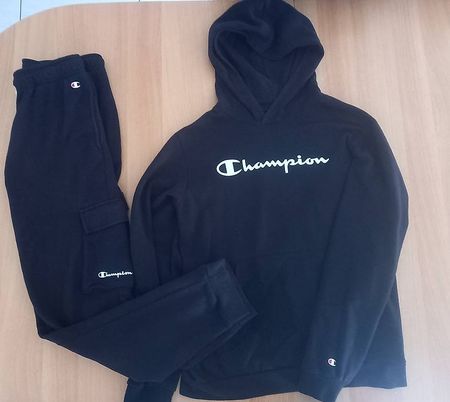 Hoodie et pantalon noir Champion adolescent t.174-179