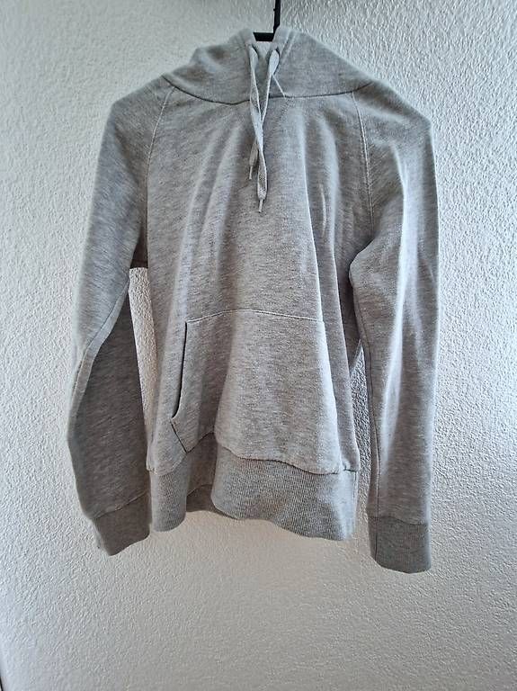 C&A Maglioni & Felpe: Pullover, Pulli, Hoodie, Kaputzenpullover, Oberteil, sweater – Nuovo (secondo la descrizione) da Hettlingen venduto da worldexplorer