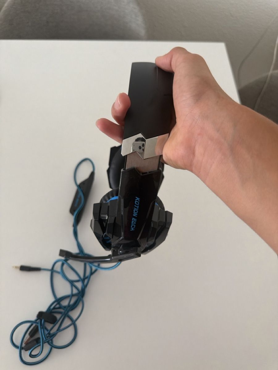 Kopfhörer: Gaming Headset mit Mikrofon & LED-Beleuchtung – Neu (gemäss Beschreibung) aus Malters von yav_wfg8 1