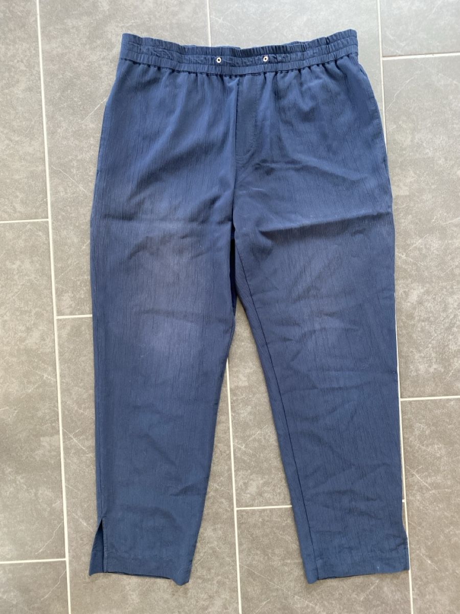 Esprit Pantaloni: Esprit Sommerhose blau 38 – Usato da Seuzach venduto da freiheiten