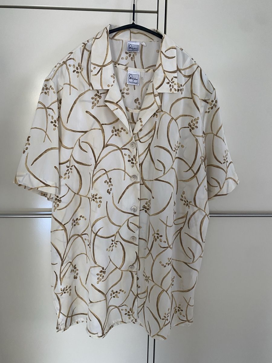 C&A Blusen: Zweiteiliges Blusen-Set Divine Gr. 42 – Gebraucht aus Rorschach von Lauraq12