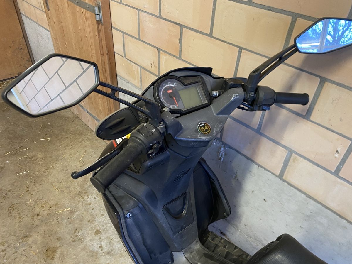 Aprilia Altro: Aprilia SR 50 R – Difettoso da Hasle LU venduto da Urssa2 8