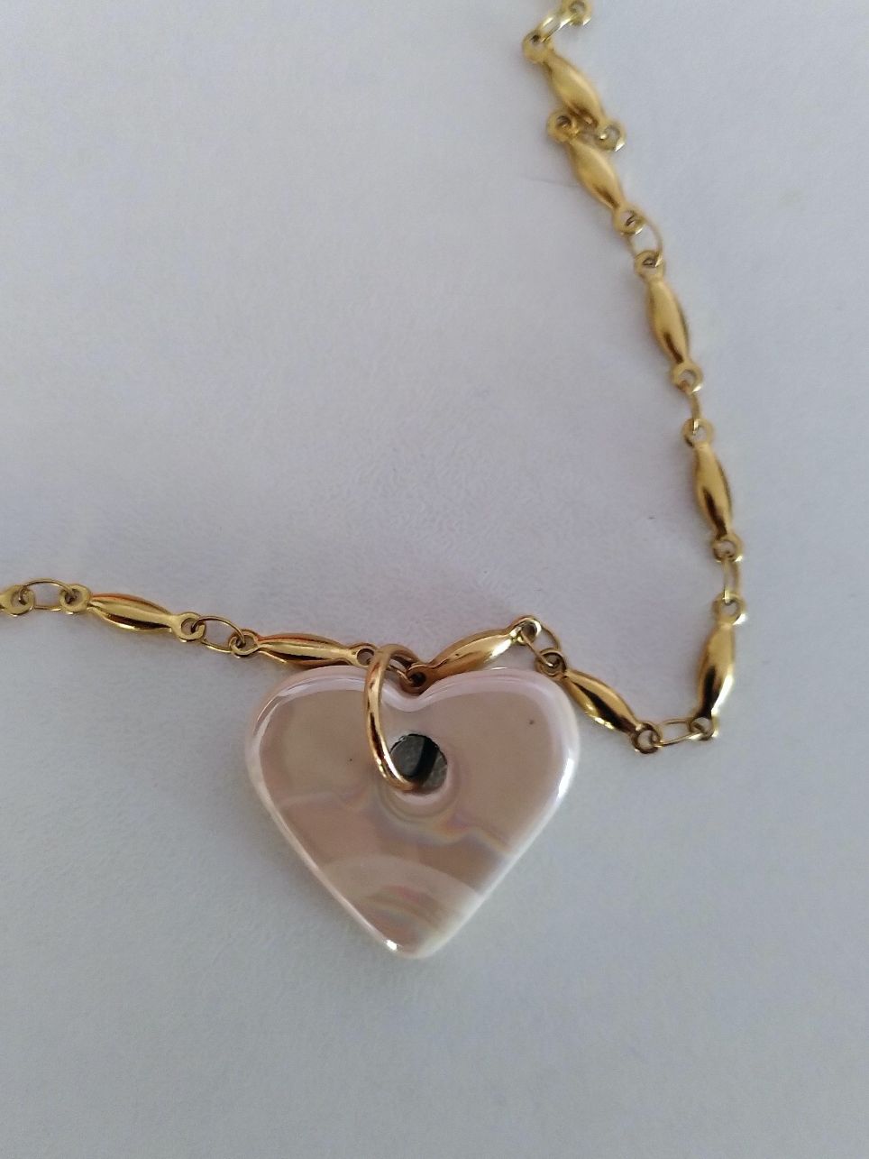 Catenine: Goldkette mit Herzanhänger – Usato da Brugg AG venduto da olamim