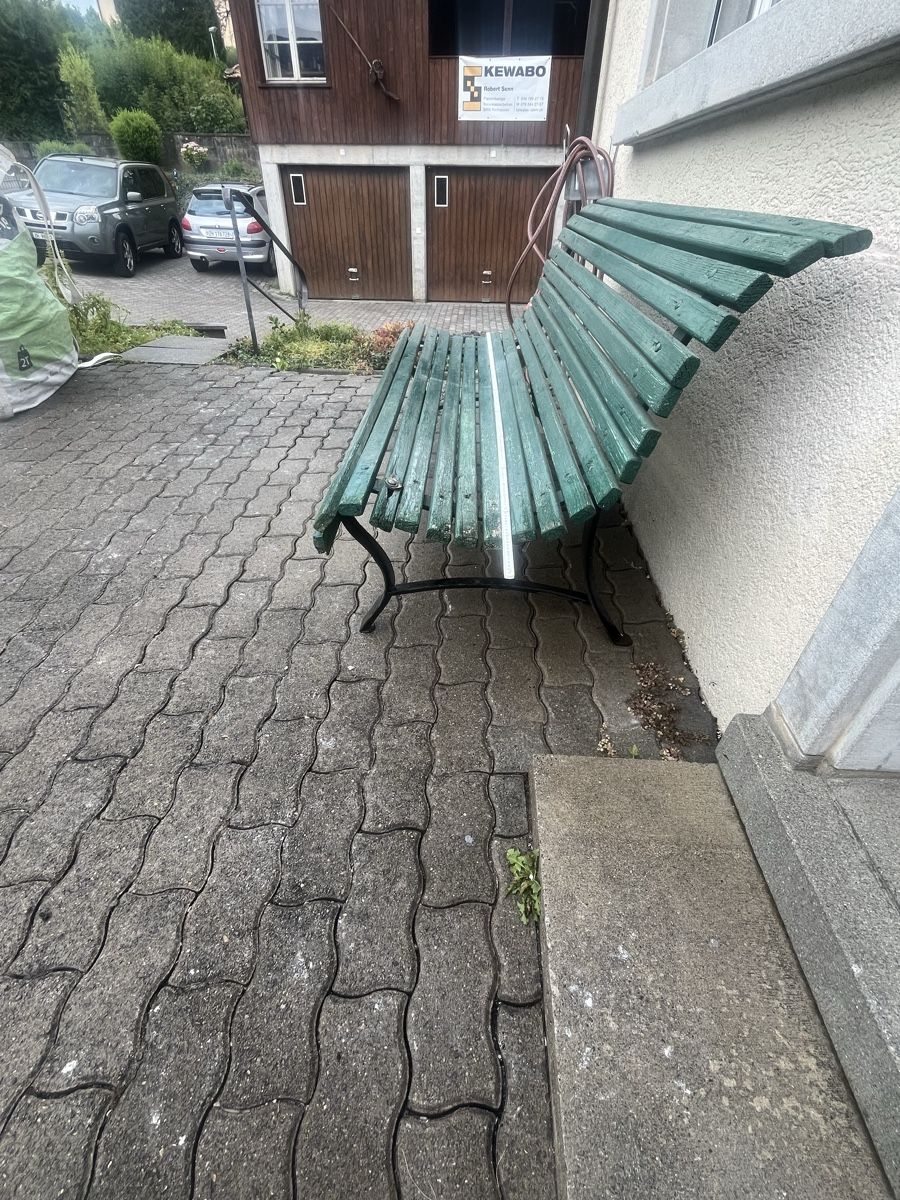 Bänke: Gartenbank antik – Gebraucht aus Richterswil von Ness 1