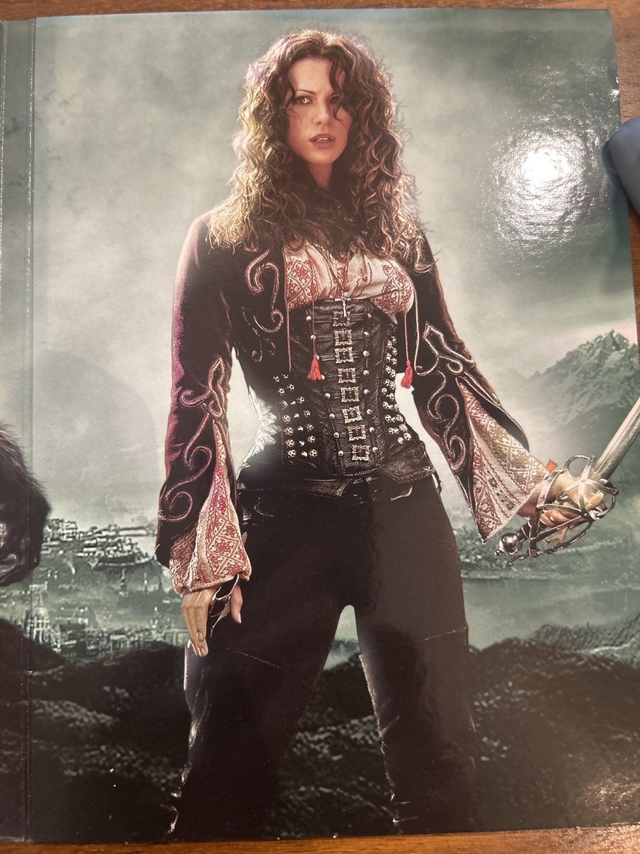 Tutti i DVDs: Van Helsing - Limited 2-Disc Collector's Edition - DVD – Usato da Herisau venduto da Victoria-Classic 6