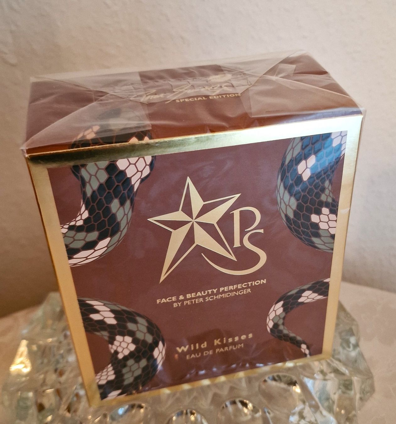Profumi & Eau de Toilette: Parfum Peter Schmidinger Wild Kisses 100ml – Nuovo e nell'imballaggio originale da Lupsingen venduto da Niceday