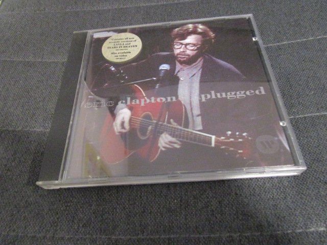 CDs: Eric Clapton - Unplugged CD – Gebraucht aus Olten von Disc-Ausverkauf