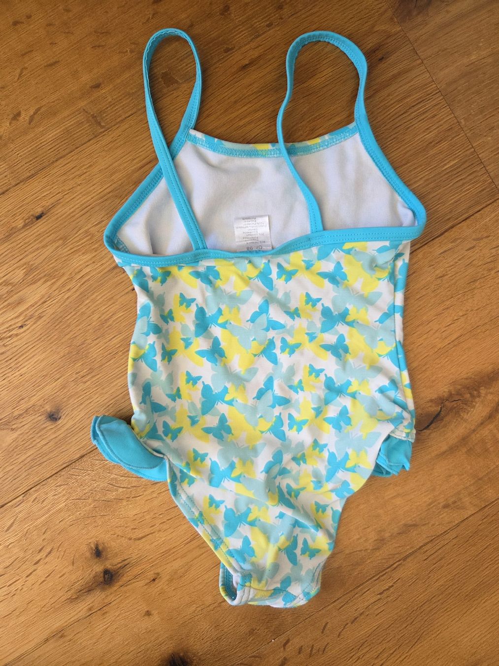 Costumi da bagno & Bikini: Badekleid Gr. 98, Badkleid, Schmetterlinge, Badeanzug – Usato da Ottikon venduto da swiftchocolate 1