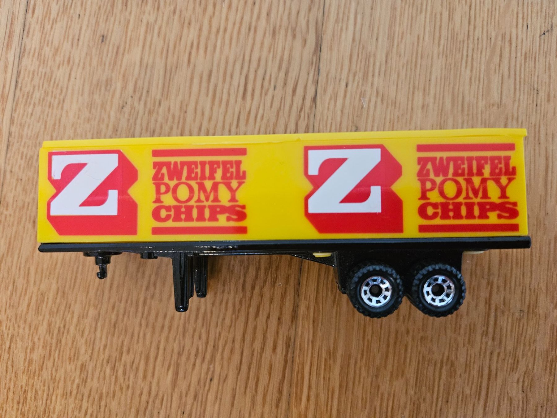 Matchbox Modellini d'auto: Remorque Zweifel Pomy Chips / Match box / coll – Usato da Lutry venduto da Buby