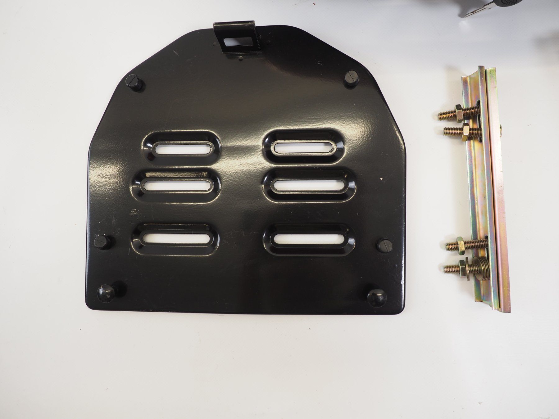 Topcase: Motorradcase / Top Case Rollerkoffer (26062343) – Usato da Zürich venduto da fundsachenverkauf 2