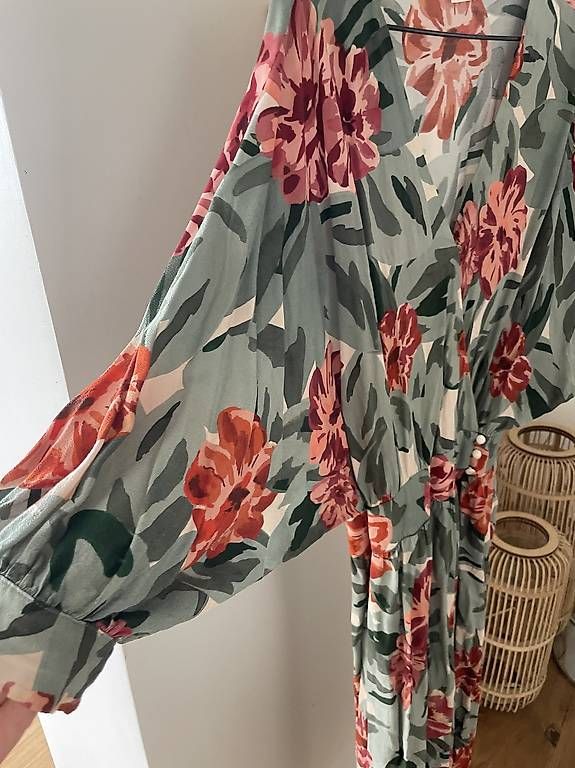 Des Petits Hauts Vestiti: Des petits hauts taille 0 – Usato da Renens VD venduto da siric1996 2